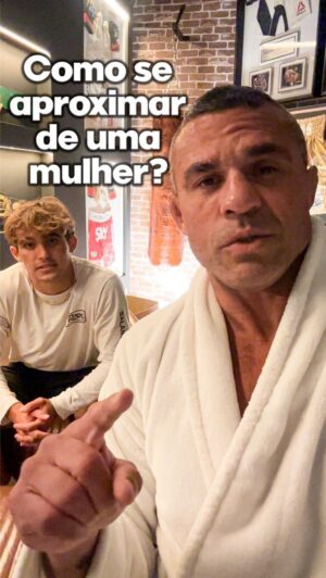 Vitor Belfort Instagram - 💪 Ensinando meu filho a se tornar um verdadeiro homem 💙 E você que é pai tem feito isso? Ou teve esse privilégio? Comenta aí !!

O sonho de todo pai é criar seu filho para se tornar uma pessoa responsável e confiante. Hoje, tive a incrível oportunidade de ensinar ao meu filho as valiosas lições que o moldarão em um verdadeiro cavalheiro. Desde ensiná-lo a respeitar os outros, até mostrar a importância da integridade e da bondade, estou dedicado a cultivar seu caráter enquanto ele embarca em sua jornada para a masculinidade. É uma experiência gratificante e humilde assistir a seu crescimento, aprendizado e evolução como alguém que causará um impacto positivo no mundo. Aqui está para criar a próxima geração de homens fortes e compassivos! 

💪 Instilling Values: Guiding My Son to Manhood 💙

Every parent’s dream is to raise their child to become a responsible and confident individual. Today, I had the incredible opportunity to teach my son the valuable lessons that will shape him into a true gentleman. From teaching him to respect others, to showing him the importance of integrity and kindness, I am dedicated to nurturing his character as he embarks on his journey to manhood. It’s a fulfilling and humbling experience, watching him grow, learn, and evolve into a person who will make a positive impact on the world. Here’s to raising the next generation of strong, compassionate men! 

#ParentingGoals #TeachingValues #raisingagentleman 
#MetasDePaternidade #EnsinandoValores #criandoumcavalheiro