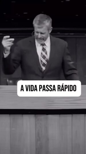 Vitor Belfort Instagram - Preste atenção nessa mensagem! O video já fala por si só. 

#paulwasher #georgemiller #solascriptura #jesus #evangelho