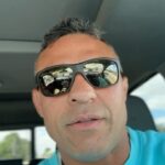 Vitor Belfort Instagram - Hoje AO VIVO com eles @alonsopvt e @carlaobarretooficial às 18:30hs falaremos sobre nosso ilustríssimo popofreitas e sua esquiva fora do ringue (porque dentro do ringue não vai aguentar) Fiquem ligados! https://www.youtube.com/live/1q1mBg8d-ig?si=YNMlU9UxSK-DetdY #fogenaopopo #vamopraluta #boxe #naoarrega