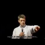 Vitor Belfort Instagram - Assistam esse trecho da mensagem impactante de Paul Washer, será um divisor de águas na sua vida, a mensagem completa está no meu canal do YouTube. Watch this excerpt from Paul Washer’s impactful message, it will be a turning point in your life, the full message is on my YouTube channel. #paulwasher #jesus #nascerdenovo