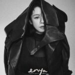 Vivian Hsu Instagram - こんばんは 喜歡彩色還是黑白？ カラフルとモノクロ、どっちが好き？ eqnya FASHION QUEEN July Cover COVER STAR | @vivianhsu.ironv EDITOR & STYLIST | @__yizhen______ INTERVIEW & TEXT | @coco_yy_cest STYLING ASSISTNAT | @000000ooo_x PHOTOGRAPHER | @johnnylu.jpg HAIR | @lounes_chen MAKEUP | @jenny_lin_0418 JEWELRY | @damianiofficial @enyafashionqueen #enyafashionqueen #7月號封面人物 #徐若瑄 #vivianhsu #coverstar #DAMIANI