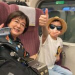 Vivian Hsu Instagram - 回顧2023 今年快要過完了 謝謝2023的每一份關愛🪽 祝福2024 我自己和每一個你們都平安健康 Happy Lunar new year🤍 除夕夜會送大家一個短影片 黑色餅乾Vivian & 口袋餅乾千秋 25年後 舞台內幕大公開 2/9台灣時間晚上19:00 到時請到我的YT頻道看「Vivian Hsu徐若瑄」 ——————————————————— 2023年の振返り 今年はもうすぐ終わる。 2023年の全て愛に感謝します🪽 2024年は皆さんも私も穏やかで健康でありますように。 Happy Lunar new year🤍 大晦日にショートムービーのプレゼントを皆さんに。 「ブラックビスケッツ・ビビアン & ポケットビスケッツ・千秋　25年後　裏話大公開」 2/9 日本時間よる20:00 フルバージョンは公式YouTubeチャンネル「Vivian Hsu 徐若瑄」で観てください 連結https://youtu.be/IKa-fKLNZJw?feature=shared @chiaki77777