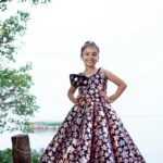 Vriddhi Vishal Instagram - It feels super royal to be dressed in this rock star ⭐ mirror structured gown from @shrinus_couture Just look at how that dress sways and stands out. We are completely mesmerized by this look on our angel. Make your little one feel extra special with these stunning custom made outfits from @shrinus_couture 📸 @abinprasad_cherthala Beutiful outfit @shrinus_couture #outfits #vriddhivishal #vriddhi #childartist #southindiancinema #picoftheday #❤️