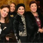 Wafaa Amer Instagram - أنا حزينة عليهم أوووي من أنقي الناس في حياتي الاربعة بجد ماجدة و رجاء و دلال و راحت سهير الطيبة كمان معاهم اللهم أغفر لهم و ارحمهم و أجمعهم في فردوسك الاعلي اللهم كن معهم لا عليهم و أشربهم من يد رسول الله صل الله عليه وسلم شربة هنئه مريئة لا يظنؤا بعدها أبدا الفاتحة