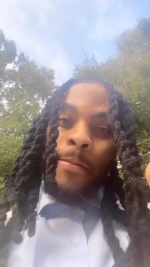 Waka Flocka Flame Instagram - I’m experiencing things i’ve never experienced in my life before and i must say i’m not excited and when that day comes i’ll be fully ready and on all ten toes 🤞🏾 … I have more patience than a the hospital #GoodFriday