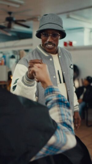 Wesley Snipes Instagram - It’s a Celebration Baby! 🎉25 Years of SNIPES🙌🏿 

There is No Culture Without Community

@snipes 
@snipes_usa 

#Snipes #SnipesUSA #SnipesandSnipes #daywalkerklique #SnipesWorldwide