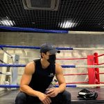 Wi Ha-jun Instagram - 시간과 체력이 없지만 그래도 잠시 짬내서라도 운동💪 @underarmourkr
