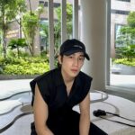 Wichapas Sumettikul Instagram - Hello 👤👤 #bsumone