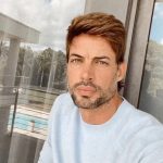 William Levy Instagram – Estoy emocionado de asociarme de nuevo con @hallowapp esta Pascua para ayudarte a encontrar la alegría a través de la oración y la meditación. Tuve una Cuaresma tan significativa con el Desafío #Cueresma2022 de Hallow. Únete a mí esta temporada de Pascua para orar con las miles de oraciones, meditaciones y música de Pascua en Hallow. Incluso puedes rezar la Novena de la Divina Misericordia que conduce al Domingo de la Divina Misericordia. Hasta el próximo miércoles, Hallow te dará 3 meses gratis en hallow.com/williamlevy. Enlace en la biografía. ¡¡¡Feliz Pascua!!!

I’m excited to partner again with the @hallowapp this Easter to help you find joy through prayer and meditation. I had such a meaningful Lent with Hallow’s #Cueresma2022 Challenge. Join me this Easter season in praying with the thousands of prayers, meditations, and Easter music on Hallow. You can even pray the Divine Mercy Novena leading up to Divine Mercy Sunday. Until next Wednesday, Hallow is giving you 3-months for free at hallow.com/williamlevy. Link in bio. Happy Easter!!!

#ad #Hallowapp #Easter #Easterblessings #Joy #Resurrection #HappyEaster #Eastermiracles
 #Pascua #PascuaConHallow #HallowDivinaMisericordia #Resurrección #FelizPascua
 #HallowEnEspañol