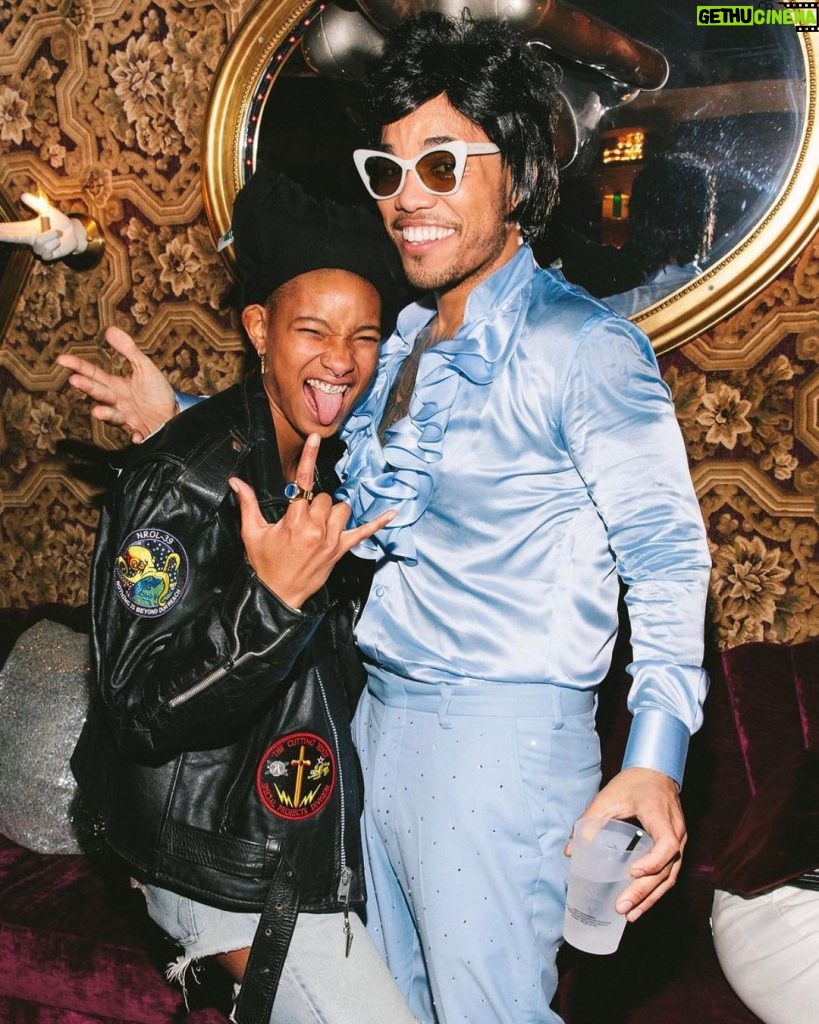Willow Smith Instagram - my crazy ass annoying @anderson._paak on his b-day a few days ago 🥰