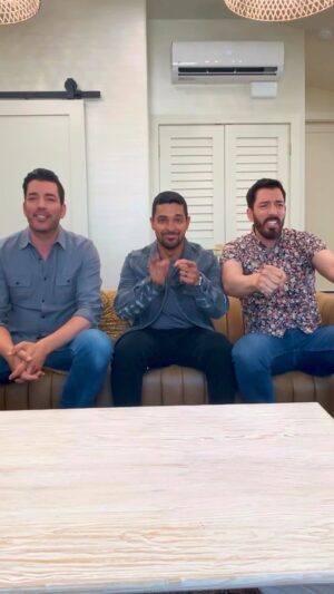 Wilmer Valderrama Instagram - Hangin’ Out! Down the Street! Same Old Reno! We did Last Week!