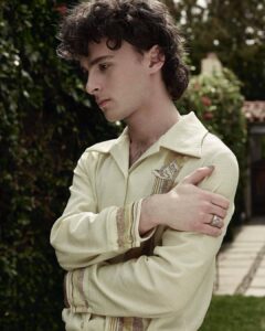 Wyatt Oleff Instagram - what is he doing there sitting so seriously with so much eye makeup on??? check the link in the bio i don’t know @hauteliving