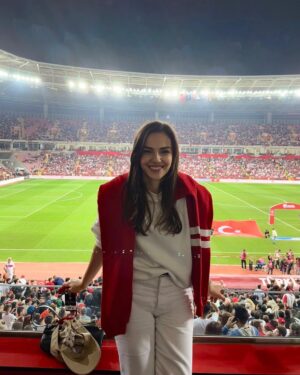 Yağmur Tanrisevsin Instagram - 🇹🇷