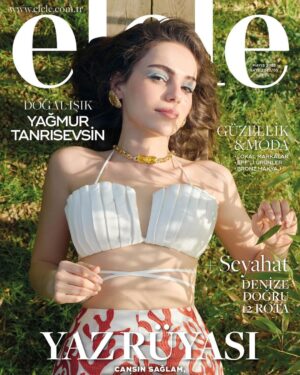 Yağmur Tanrisevsin Instagram - Bahar enerjisiyle 😚✨🐚 
 
Mayıs ❣️ @eleledergisi 

Yayın Direktörü: @k.ferhankaya
Genel Yayın Yönetmeni: @gozdekaynak_
Röportaj: @simayengur
Fotoğraf: @ali_kalyoncu
Styling: @aliarisso
Saç: @dogukanpunar @dmbhairstudio
Makyaj: @gamzeteq
Işık ve Teknik Ekipman: @_tnrymn_
Fotoğraf Asistanı: @cankrts94
Styling Asistanı: @gsyceri
Makyaj Asistanı: @isilkokluu