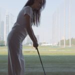 Yağmur Tanrisevsin Instagram - 12 ay yaz yaşama fırsatı sunan Dubai’de deniz ve güneş dışında da aksiyon sevenler için sayısız extrem deneyim alternatifi de sunuyor..✨Tek başınıza gitseniz bile çok keyifli zaman geçireceğiniz eşsiz bir yer. Herkesin mutlaka görülmesi gereken yerler listesinde en üstlerde yer alması gereken Dubai 🌞 #dubai @visitdubai #işbirliği #mustseen #suncity #lovedubai