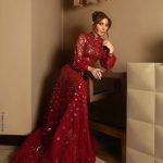 Yara Instagram - #ليلة_صوت_الأرض، فوق الخيال والوصف 💚 خبروني شو رأيكم باللوك ✨ Dressed by: @ramikadi 😍 Styled by: @slimi7 Hair by: @barakat.anthony Jewelry: My collection #LoveMeLoveMeNot with @samrajewellery Contact lens: My collection “Lilium Hazel” @samacontactlens 👁 Photos by: @zobiansaadofficiall #Yara | #يارا . . . #ذكريات_طلال_مداح #السعوديه #المملكة_العربية_السعودية #الرياض Riyadh, Saudi Arabia