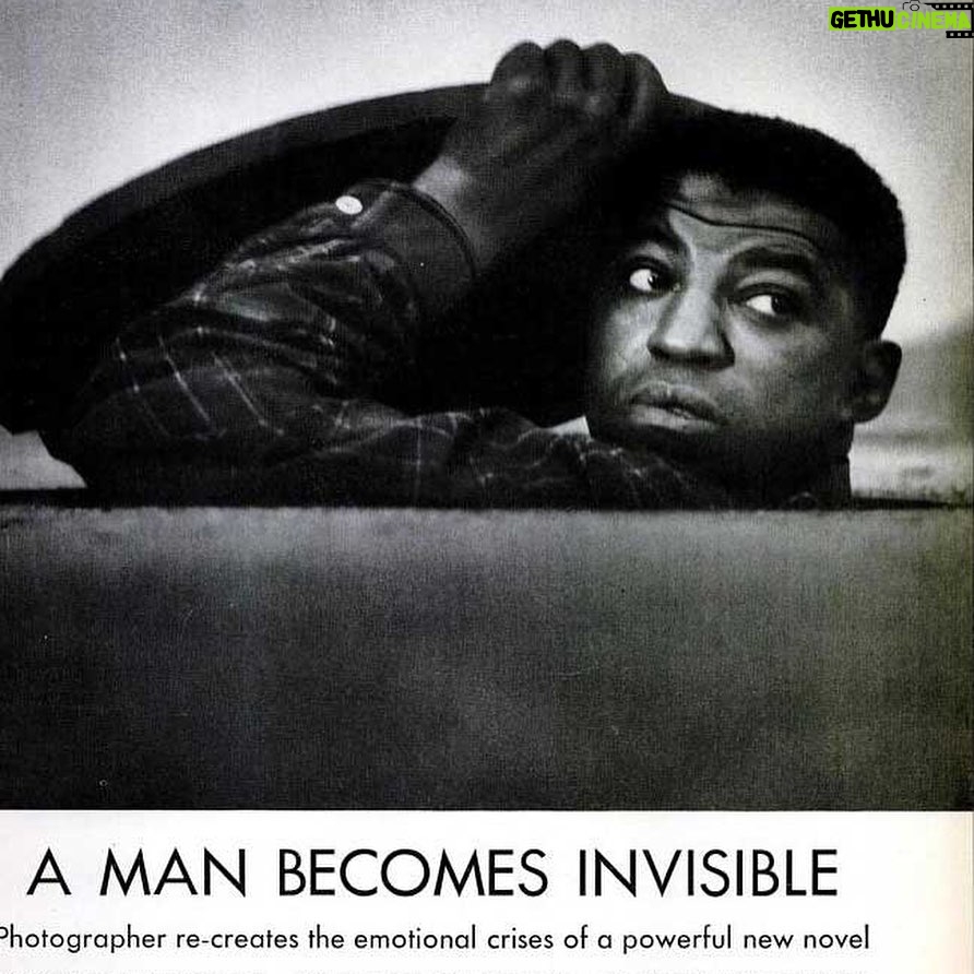 Yara Shahidi Instagram - INVISIBLE MAN, a photo series by Gordon Parks (Inspired by Ralph Ellison’s Novel) 🎞 During Black History month I reflect on our ability to render OURSELVES visible, in-spite of forces that try to disappear our beauty, our community, our humanity. Thank you @sarahelizabethlewis1 for introducing me to the photography of Gordon Parks ⭐ @aliciakeys @therealswizzz I’m grateful for your intention in collecting his work and sharing it with the world. #BLACKHISTORYMONTH #aliciakeys #swizzbeatz #gordonparks #sarahelizabethlewis