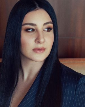 Yasemin Sakallıoğlu Thumbnail - 664.5K Likes - Top Liked Instagram Posts and Photos