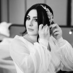 Yasemin Sakallıoğlu Instagram - Bu da “güzel olmuş ama keşke gelinlik giyseymiş” diyebilme ihtimaliniz için😂💚