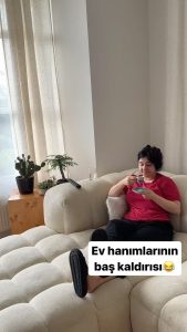 Yasemin Sakallıoğlu Instagram - Ev hanımlarının dirilişi😂