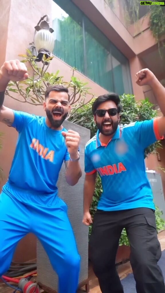 Yashraj Mukhate Instagram - Cup Laayega India!!!🏆🎶🏏 Comments me India India chillao awaaz aani chahie!!🕺🏻 Jingle by @yashrajmukhate #CheersToIndia #TooYumm @tooyumm #Cricket #WorldCup #ViratKohli #YashrajMukhate