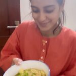 Yasir Hussain Instagram - Nokar vohti da 🍝 @iiqraaziz k favourite noodle 🍜