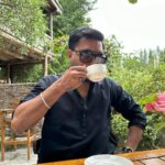 Yasir Hussain Instagram - Good morning from skardu 🌻🏞️☕️ #mornings #skardu #yasirhussian #lovelyweather #actorslife #blablabla