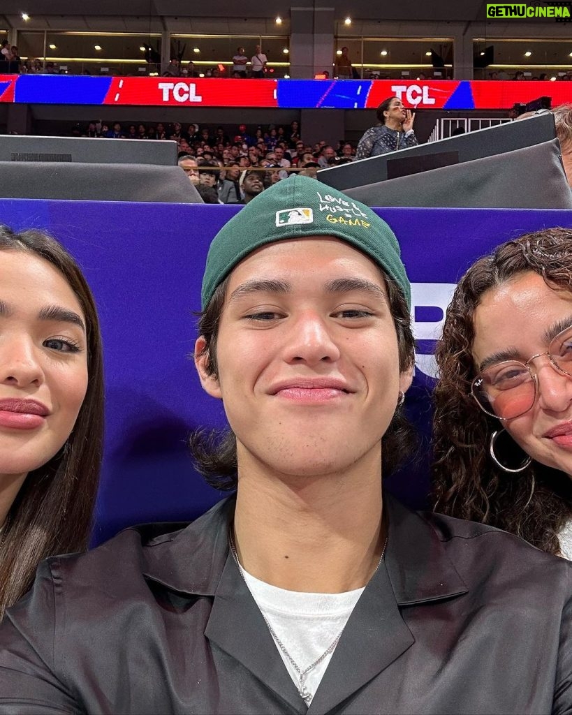 Yassi Pressman Instagram - more snaps #FIBAWC #FIBAWorldCup2023 it was always so fun cant wait for 2027 🤣