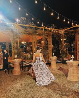 Yassi Pressman Instagram - a beautiful night of love 🫶🏻🤍🎇
swipe to the end for a kilig surrrpwiiz 🙈😍🥰