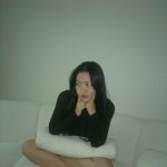 Yeri Instagram - 사샤 언니와의 추억 하나 on youtube ★♥••🤍🛼