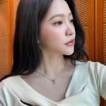Yeri Instagram - It's such an honor to be here as an actress and thank you for loving our drama. Please look forward to the last episode…💔 love you Singapore & Malaysia !!!