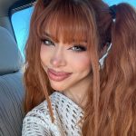 Yeri Mua Instagram - TRAKAAAAAAA🤪🍒💋 Muchas fotos por q andamos celebrando q mañana sale mi nueva rola 🫵🏻 🎶😳