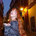Yeri Mua Instagram - En el otro lado del mundo pero pensando en uno 🖤💋 Seville, Spain
