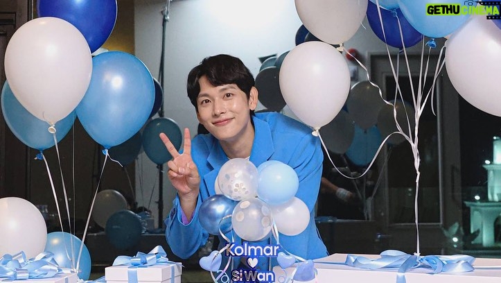 Yim Si-wan Instagram - @daily_kolmar #콜마 #kolmar