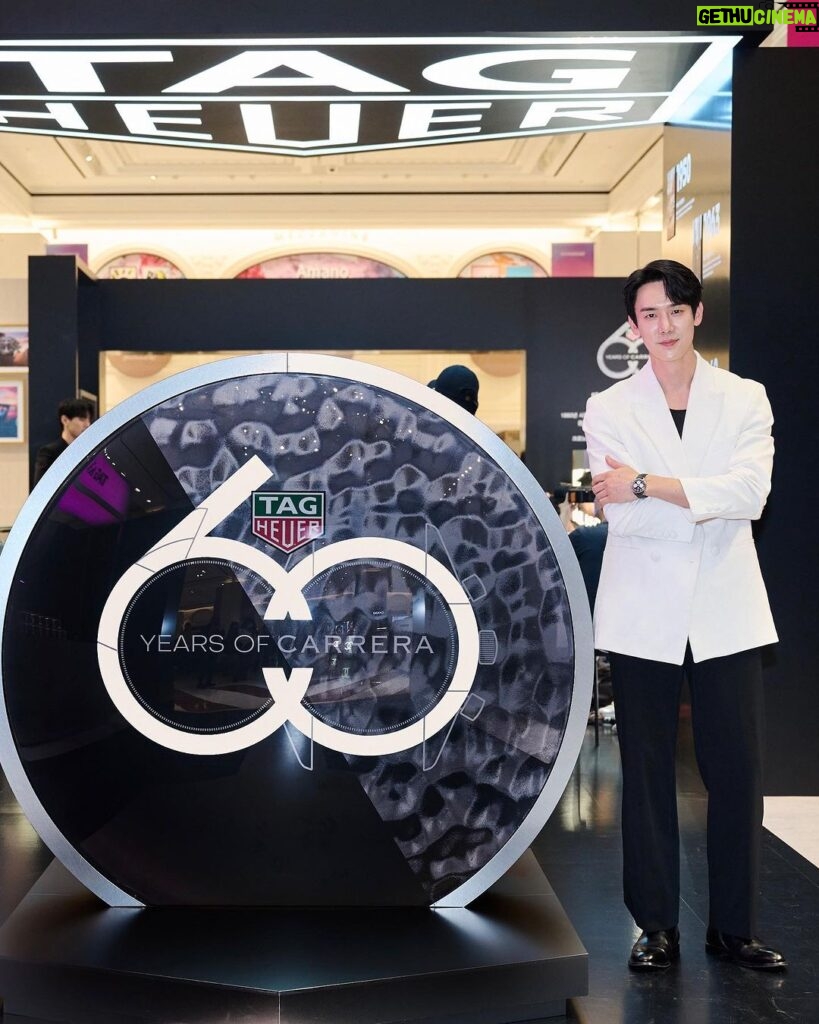 Yoo Yeon-seok Instagram - #광고 #태그호이어 #태그호이어까레라 #TAGHeuerCarerra60 @tagheuer