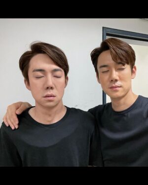 Yoo Yeon-seok Instagram - #수리남 #데이빗 트윈스 ㅋㅋㅋ #narcosaints