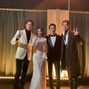 Yoo Yeon-seok Instagram - 새해에 건강하게 #슬기로운의사생활시즌2 로 만나요😍 #2020mama #슬기로운의사생활