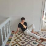 Yook Sung-jae Instagram - 퍼스트룩 비하인드 컷!😎