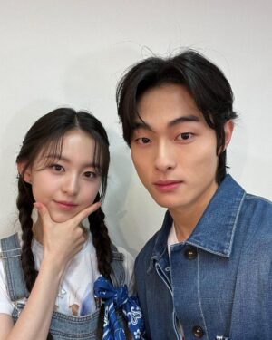 Yoon Chan-young Instagram - 온조청산 축제 즐길 준비 완료!!!🎡
@hanyang_univ
