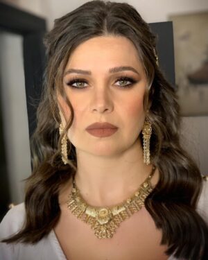 Yosra El Lozy Instagram - Behind the scenes of @hooveregypt campaign shoot.

Make-up by @donia_sedky 
Hair by @ahmed__mounir 
Styled by @monaeltonsi