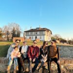 Yuanita Christiani Instagram - Kayanya seru juga sih kalo triple date yah HAHAHA. Tydack usah dimention yang bersangkutan, kuatir dilindes tronton🤣🤣🤣 Belgrade, Serbia