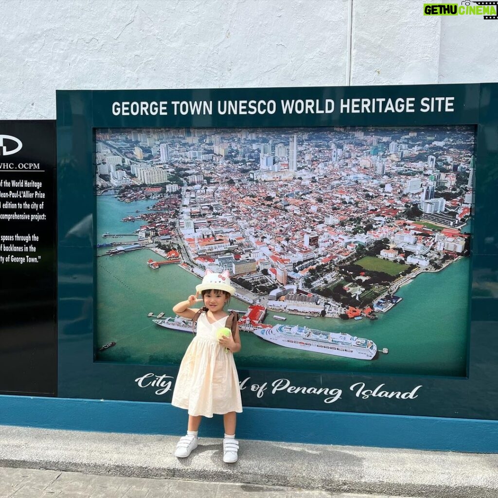 Yuanita Christiani Instagram - A picture is worth a thousand words, but a memory is priceless Penang Heritage Area