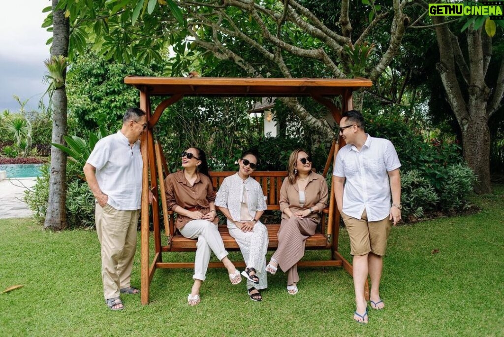 Yuanita Christiani Instagram - Family😍 . 📸 @sweet.escape