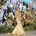 Yuanita Christiani Instagram - trust the timing of your life ✨ . Gown @cynthiatan__ brushed @karenshenna.makeup hair @michellocks