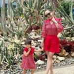 Yuanita Christiani Instagram - Lagi di bedugul, kembaran pake @ariellainstyle sama unyil kesayangan