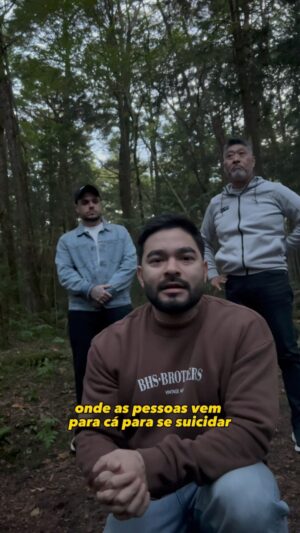Yudi Tamashiro Instagram - FLORESTA DO SUICÍDIO 

Em meio a tanta tecnologia, um país conhecido mundialmente por sua beleza, gentileza e disciplina, No Japão há uma floresta aonde pessoas vem de inúmeros lugares para se suicidar, AOKIGAHARA, mais conhecido como a FLORESTA DO SUICÍDIO é o nome desse lugar aonde oitenta pessoas são ceifadas, por ano. Essa floresta é a segunda no ranking mundial de suicídio e o número um do Japão. Mais gritante ainda é saber que a faixa etária das pessoas que tiram suas próprias vidas, são jovens de 12 à 17 anos.
Mas, nós cremos que o nosso Deus é fonte de vida eterna! Cremos que Jesus morreu para que nós tivéssemos vida em abundância. Por isso oramos e clamamos para que o Senhor guarde essa nação e a liberte de todo espírito de morte para honra e glória do Seu nome! 🇯🇵🇧🇷