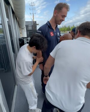 Yuki Tsunoda Instagram - Had a few nice moves out there today, but unfortunately we didn’t have enough for points.

Sadly our Alphatauri admin is leaving and who also being my best friend of me since I joined in the team.
Good luck for your upcoming future and anyway we see us in the paddock!✌️