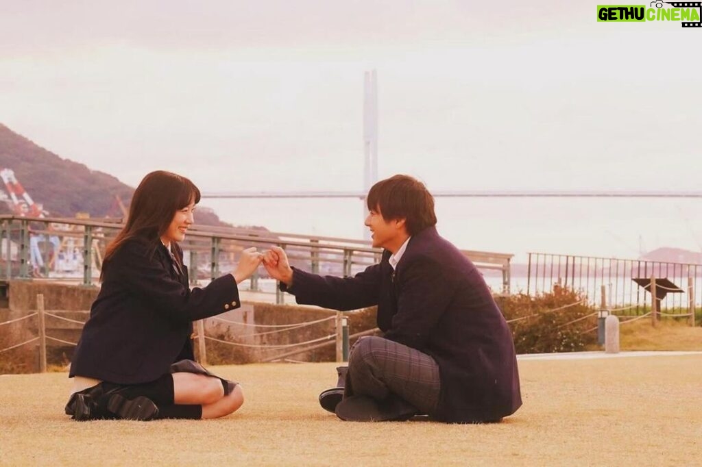 Yuki Yamada Instagram - #君が心をくれたから 第１０話 １０年の約束の日 雨に花火を 家族の想いも込めて 約束の花火を あなたの人生で1番大切な１０秒間は？ 愛する人の命を助けるかわりに あなたの五感を差し出してください あなたならどうしますか？ @kimikoko_fujitv