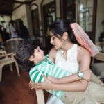 Yukti Kapoor Instagram - Kirti ka Puru Puru ki Kirti Dono ek dusre ki Jaan ♥️👩‍👦 Aa rahe hai aapse milne 4th September se raat 11 baje @starplus par..… Dekhna mat bhulna 🙈 #newshow #television #actorslife Panchgani Hill Station