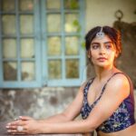 Yukti Kapoor Instagram - Wrap me in your rays
